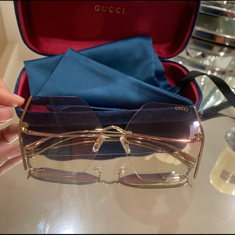 New authentic Gucci sunglasses